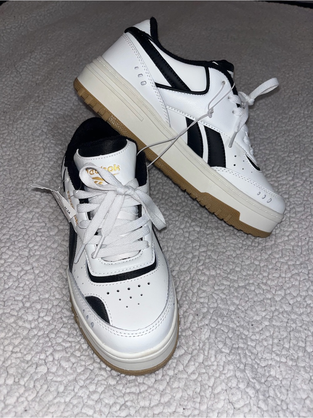 Reebok Low-Top Sneakers